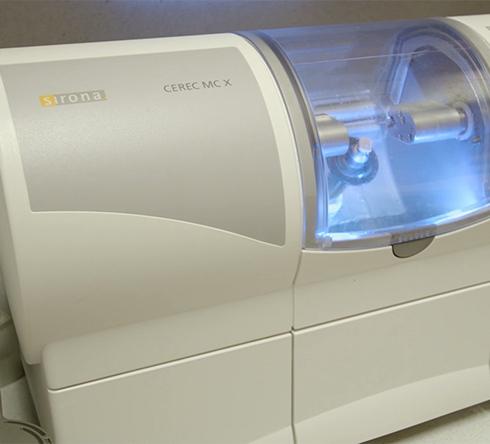 CEREC in office milling unit